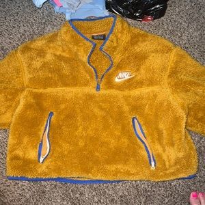 Nike cropped Quarterzip